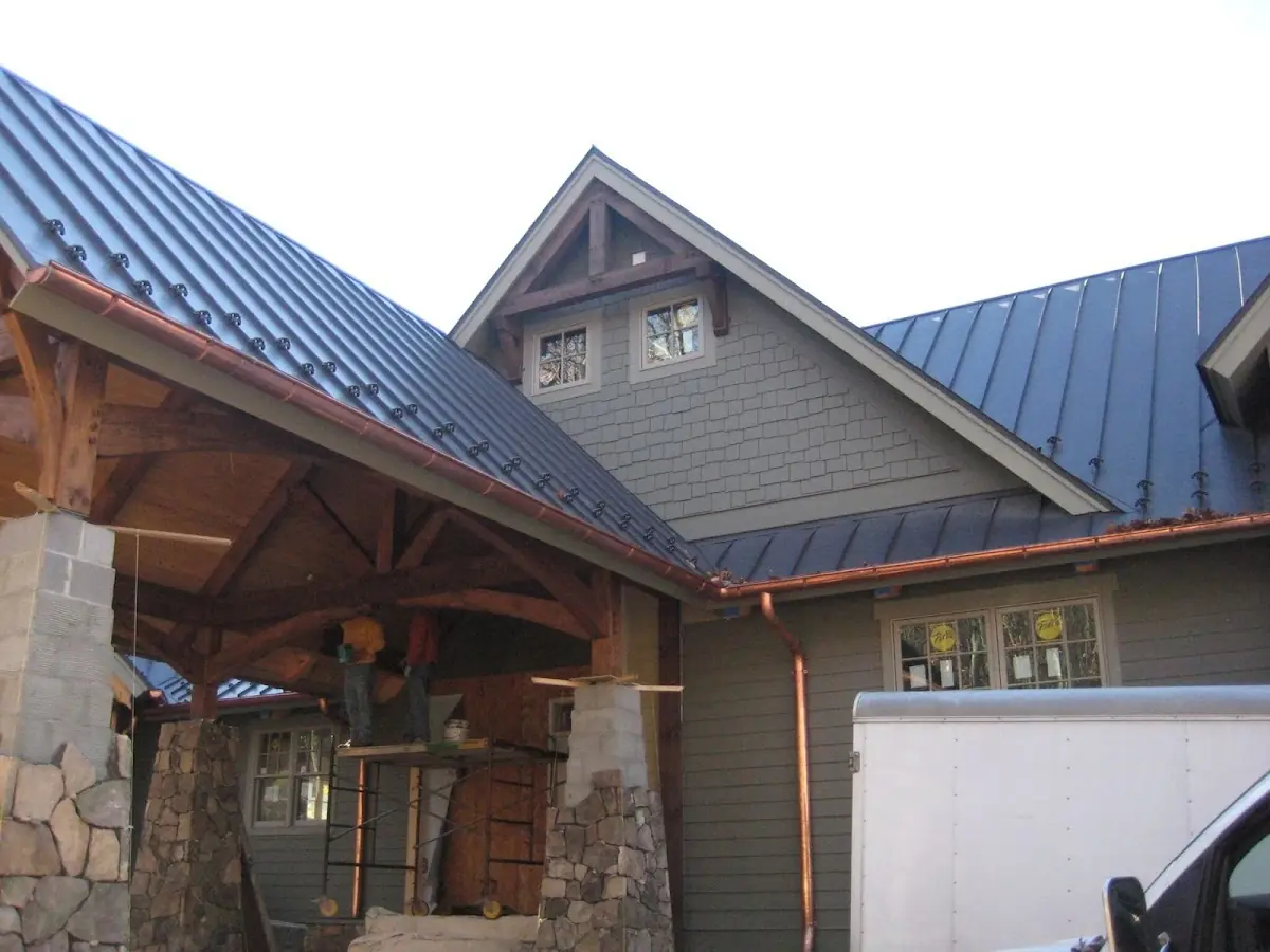 Craftsman Roofing team delivering quality roofing work in Gingellville